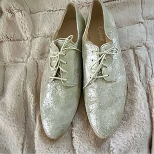 Gabor Textured Silver Lace-Up Oxford Derby Shoes - 9.5